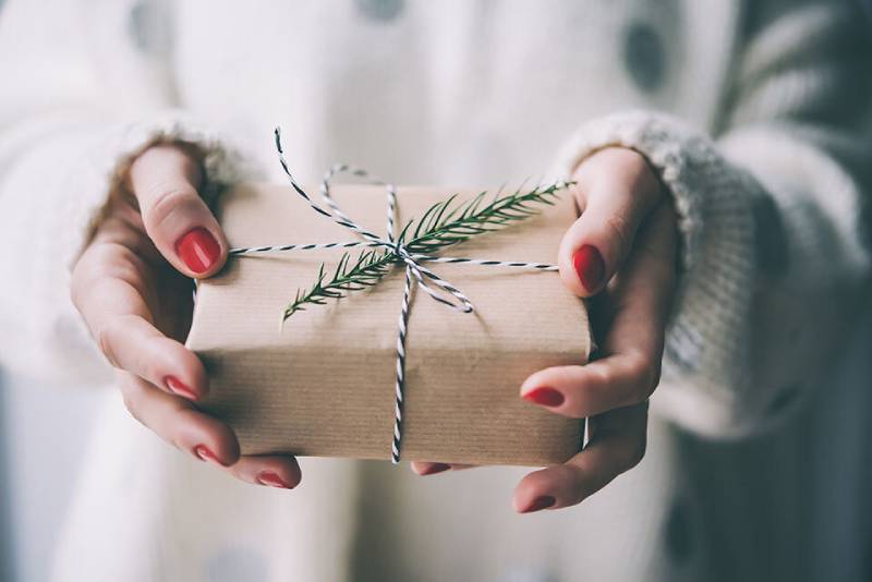 Mơ thấy người yêu cũ tặng quà